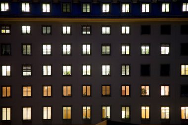 Windows iş ev ile gece ışık