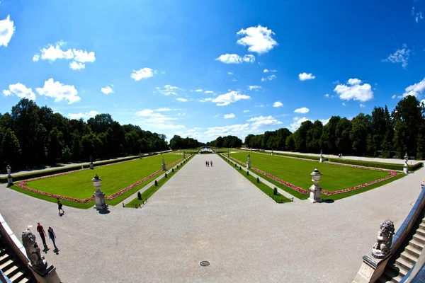 Parque en Nymphenburg castillo, munich —  Fotos de Stock