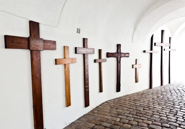 Crosses for the dead in famous cloister of Andechs — Stock Photo, Image