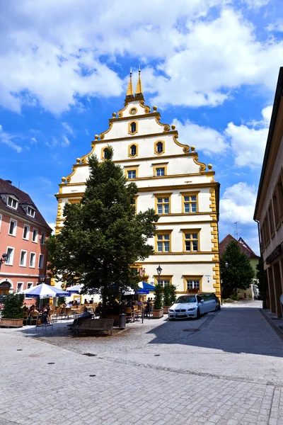 Seinsheim hrad ve středověkém městě marktbreit — Stock fotografie