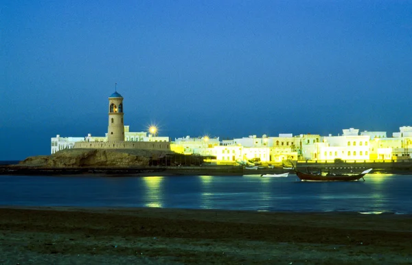 Laguna from el Sur in Oman with view to the old fortress and the — Stock Photo, Image