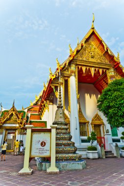 güzel renkli bir çatı Tempel alanı wat pho Bangkok