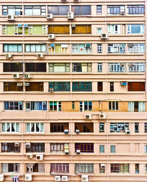 Facciata di vecchi grattacieli centro di Hong Kong — Foto Stock