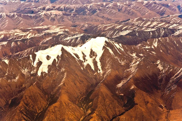 Hermosa vista desde el avión a las montañas del Himalaya —  Fotos de Stock