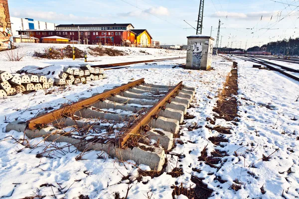 Ferrovie in inverno alla stazione — Foto Stock