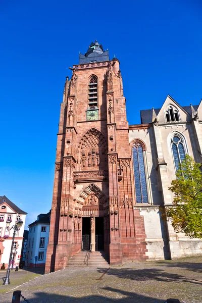 Prachtige middeleeuwse koepel in wetzlar, Duitsland. — Stockfoto