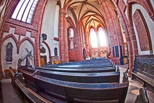 Gyönyörű mennyezet és a kupola a wetzlar hall — Stock Fotó