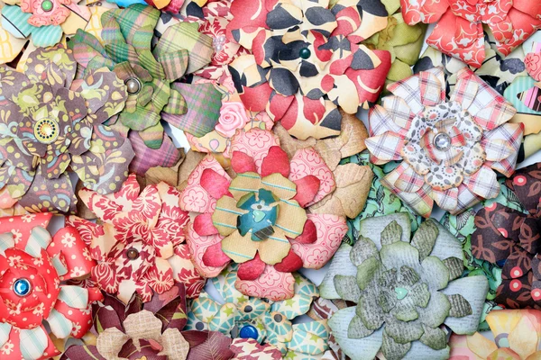 Flores de papel artificiais — Fotografia de Stock