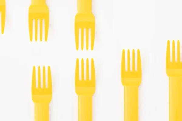 Gele plastic vorken — Stockfoto