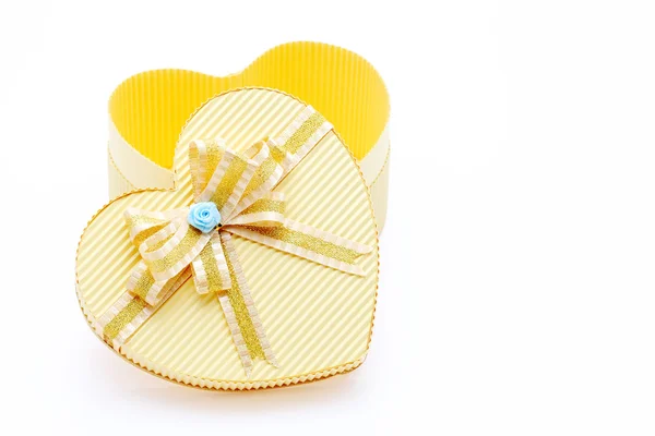 Heart shaped box with bow — Stock Photo, Image