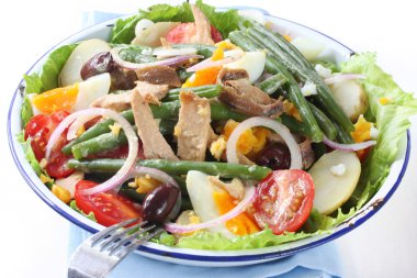 Salad Nicoise clipart