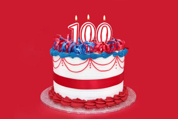 100-й торт — стоковое фото