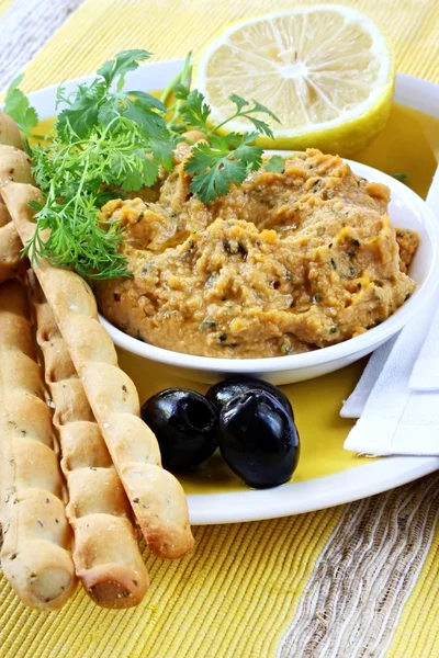 stock image Hummus with Lemon and Cilantro