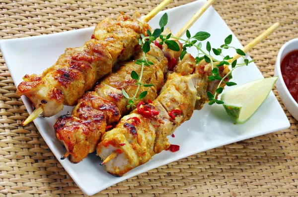 Chicken Skewers with Chili and Lime — Stock Photo, Image
