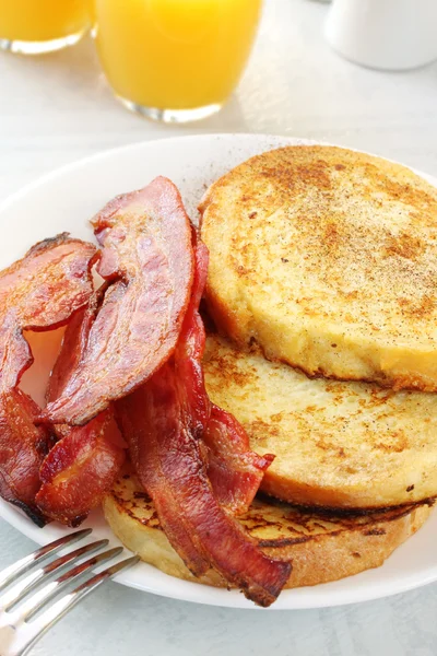 French Toast with Bacon — Stock Photo, Image