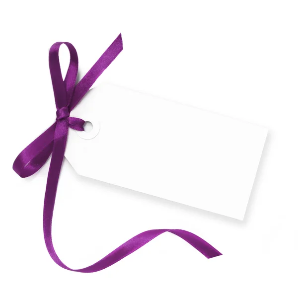 Etiqueta en blanco con cinta púrpura — Foto de Stock