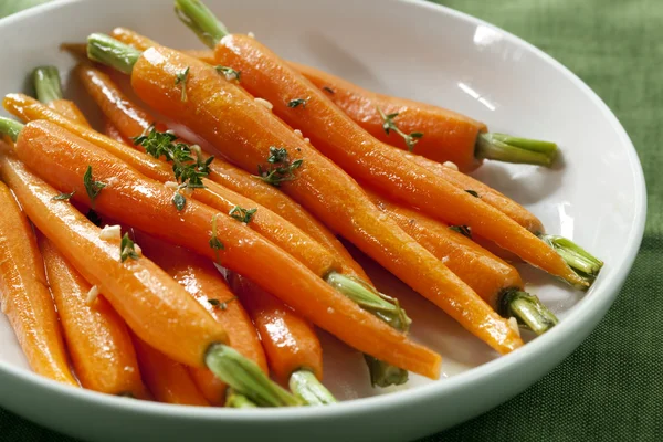 Морквою — стокове фото