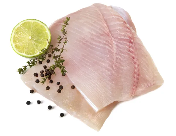 Filetti di pesce crudo — Foto Stock