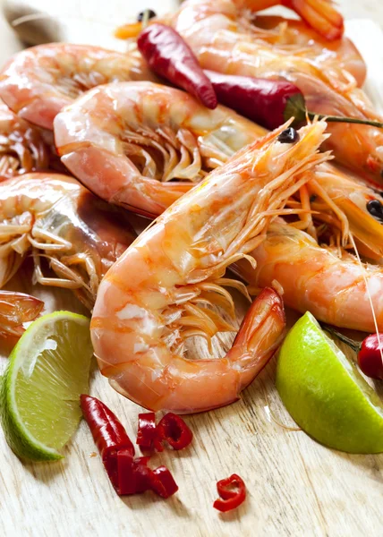 Krevety s chilli a vápno — Stock fotografie