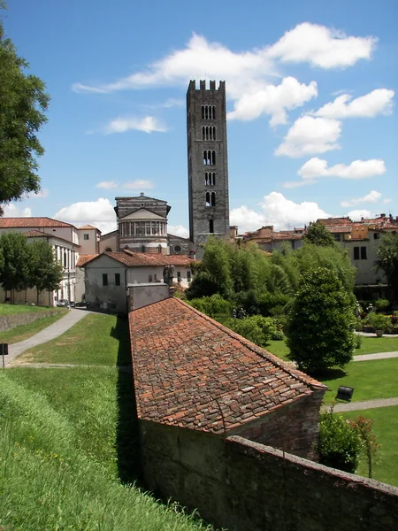 Architektur von Lucca — Stockfoto
