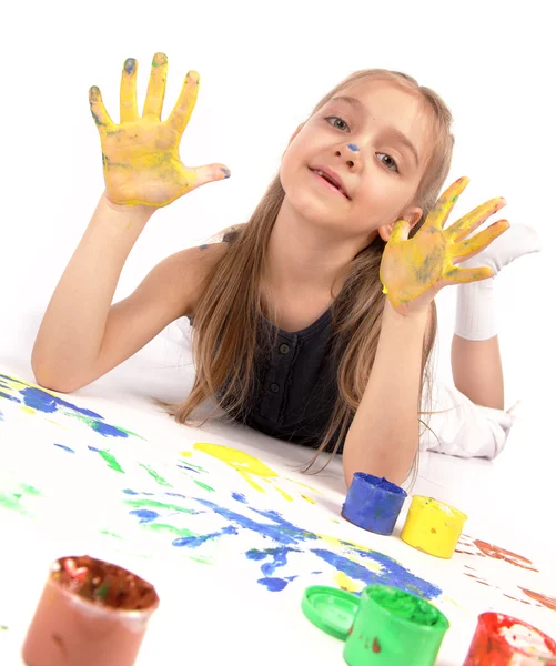 女孩手指画颜料 — 图库照片