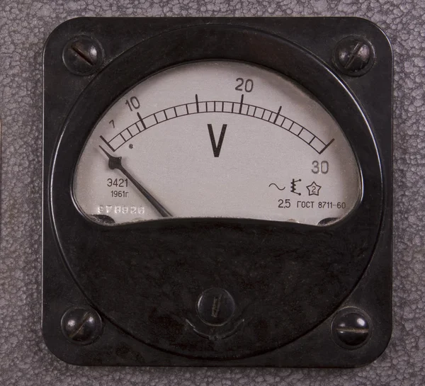 Retro voltmeter — Stock Photo, Image