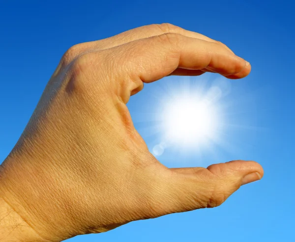 Sonne in der Hand — Stockfoto