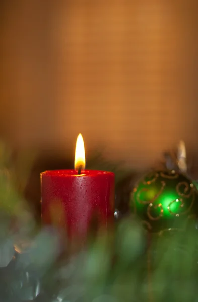 Röd jul ljus bränning — Stockfoto