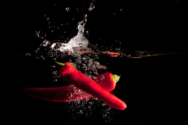 Chillies Water Splash — Stock Photo, Image