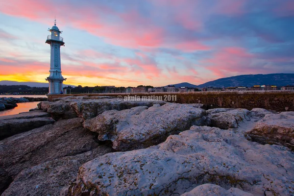 Lighthouse at Lake Geneva — Stock Photo, Image