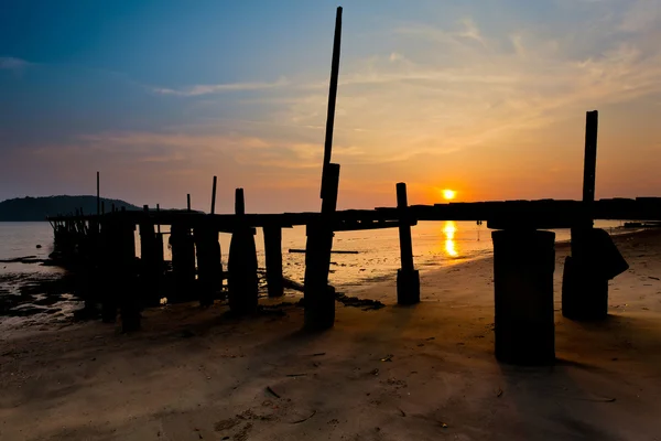 Ein Fischersteg mit Sonnenuntergang — Stockfoto