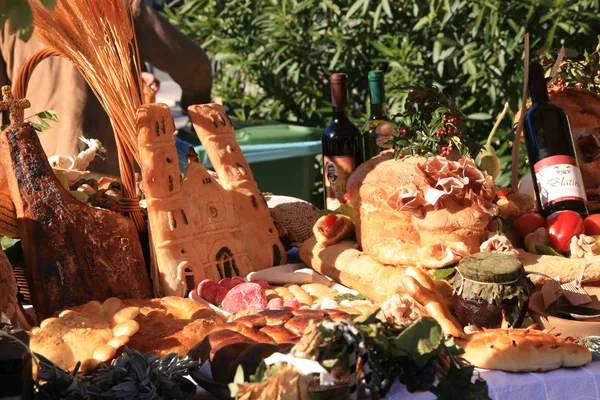 Marktkraam op de oogst festival in mali losinj — Stockfoto