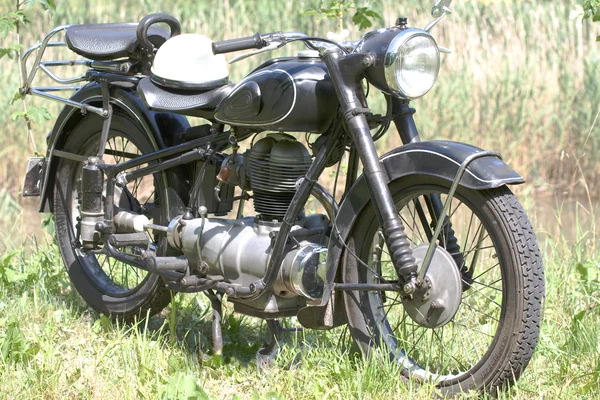Мотоцикл 1951 — стоковое фото