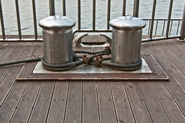 금속 기둥 — 스톡 사진
