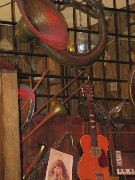 Affichage d'instruments anciens — Photo