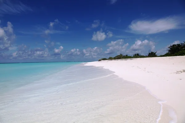 Paesaggio insulare alle Maldive — Foto Stock
