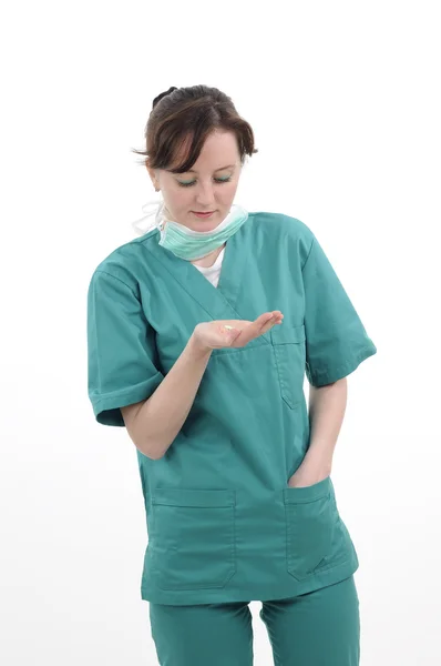 Médico tomando pastillas — Foto de Stock