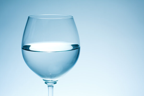 Стекло голубого цвета
