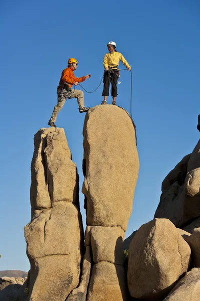 Team of rock climbers. — Stock Photo, Image