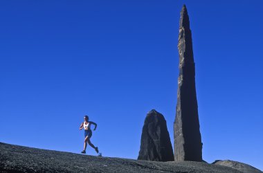 kadın iz runner.