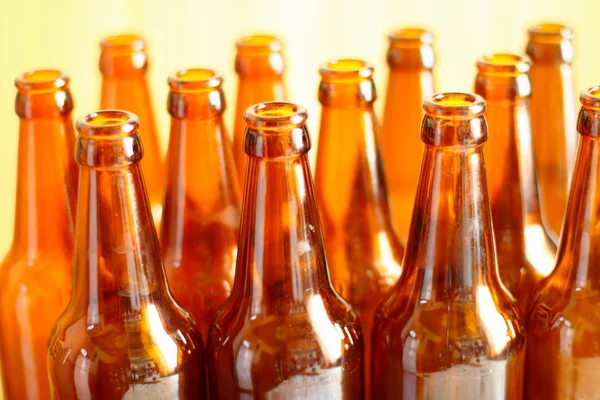 Bottiglie vuote di birra — Foto Stock