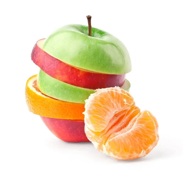 Schichten Äpfel und Orangen mit Mandarinenscheiben — Stockfoto