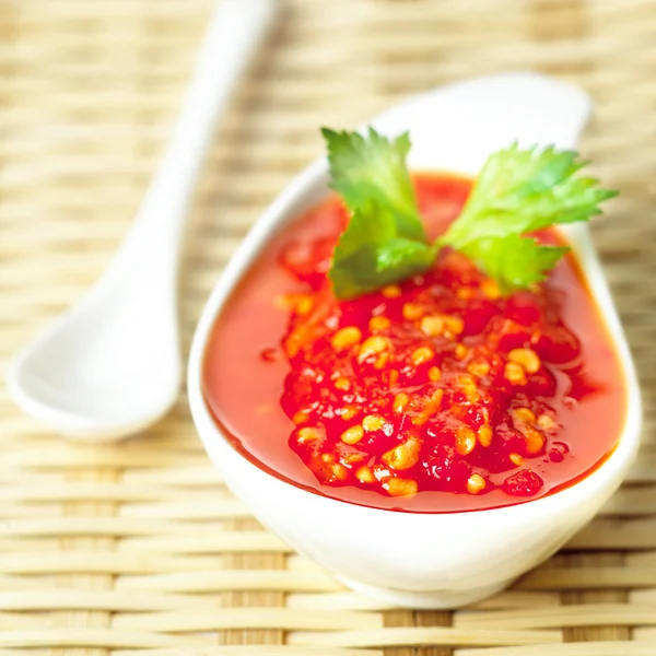 Salsa de chile rojo asiático —  Fotos de Stock