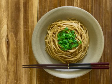 Asya kızarmış noodle