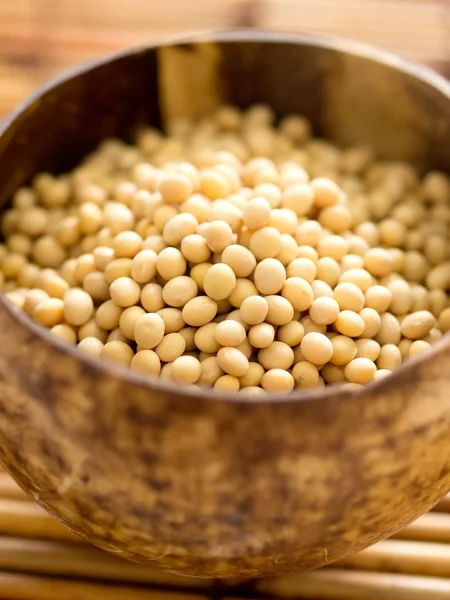 Bowl of soy beans — Stock Photo, Image