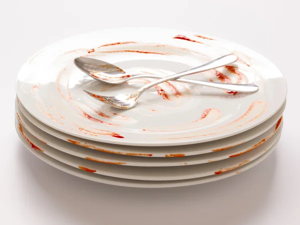 Грязные тарелки — стоковое фото