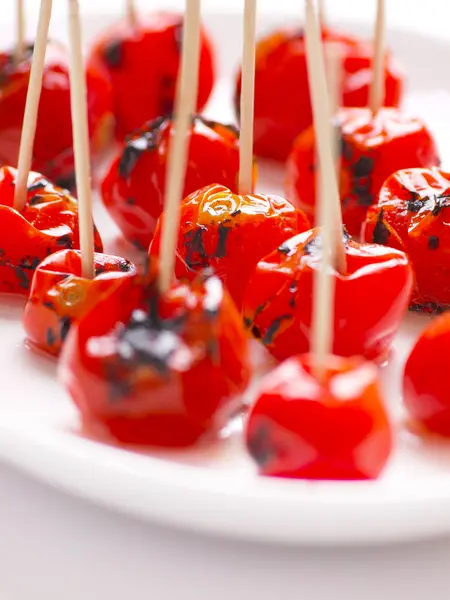 Geroosterde cherry tomaten — Stockfoto
