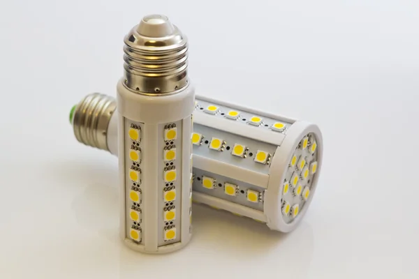 各种尺寸的 smd led 灯泡 — 图库照片
