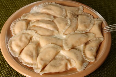 Pierogi ze? mietan?