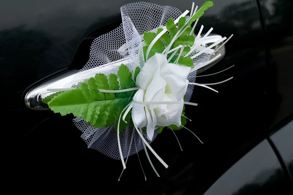 Car decorated with flowers — Stock Photo, Image